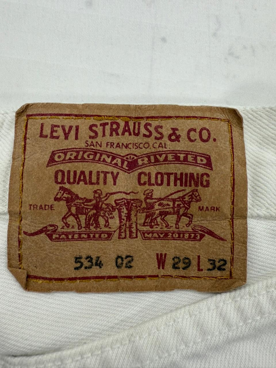 Vintage Levi's 534 White Slim Jeans 29x32 High Rise