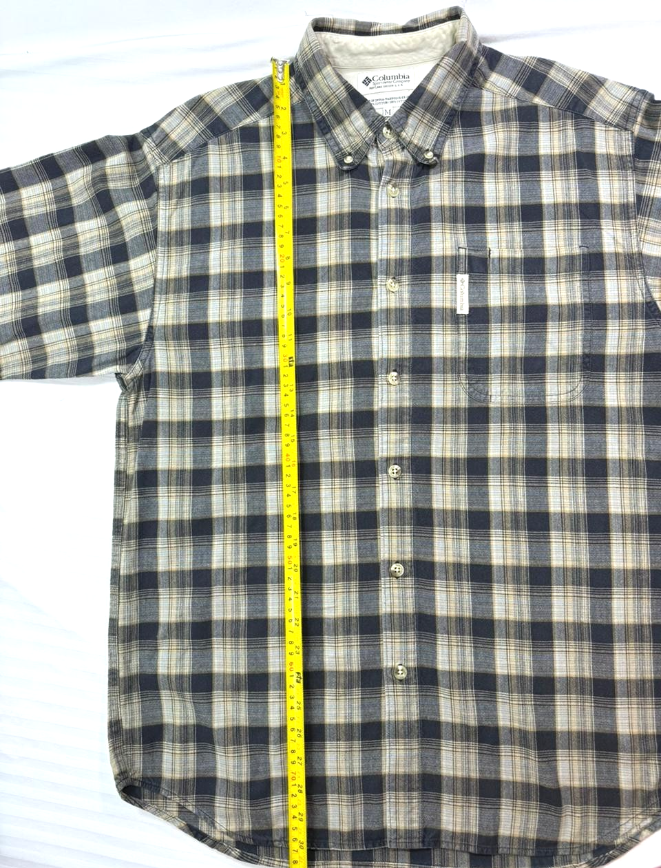 Columbia Men's Long-Sleeve Button-Up Plaid Shirt In A Brown And Beige - Size M