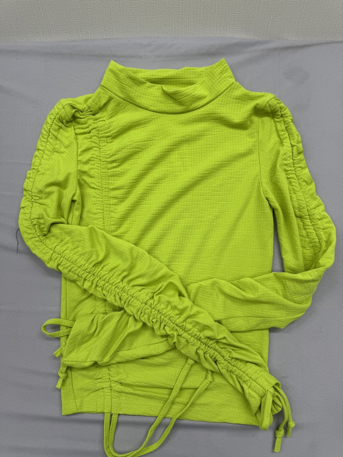 River Island Green Women's Hoodie Sz 2 Ruched Mock Neck Tie Cuff Long Sleeve