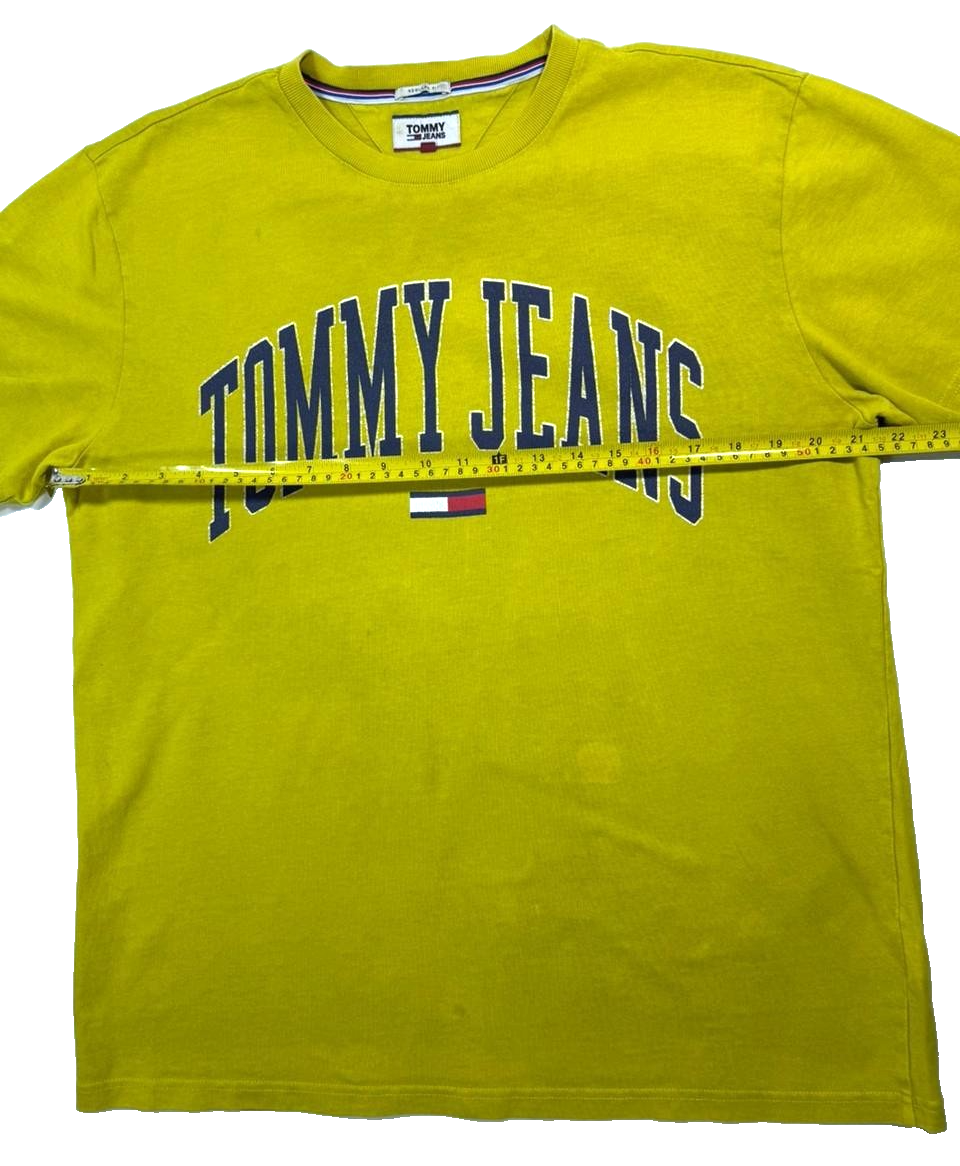 Tommy Hilfiger Tommy Jeans Big Logo Streetwear Yellow Tee - Size XL