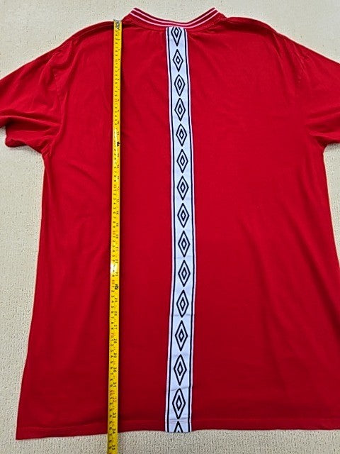 Umbro Red Cotton Crewneck T-Shirt Men's M Short Sleeve Ribbed
