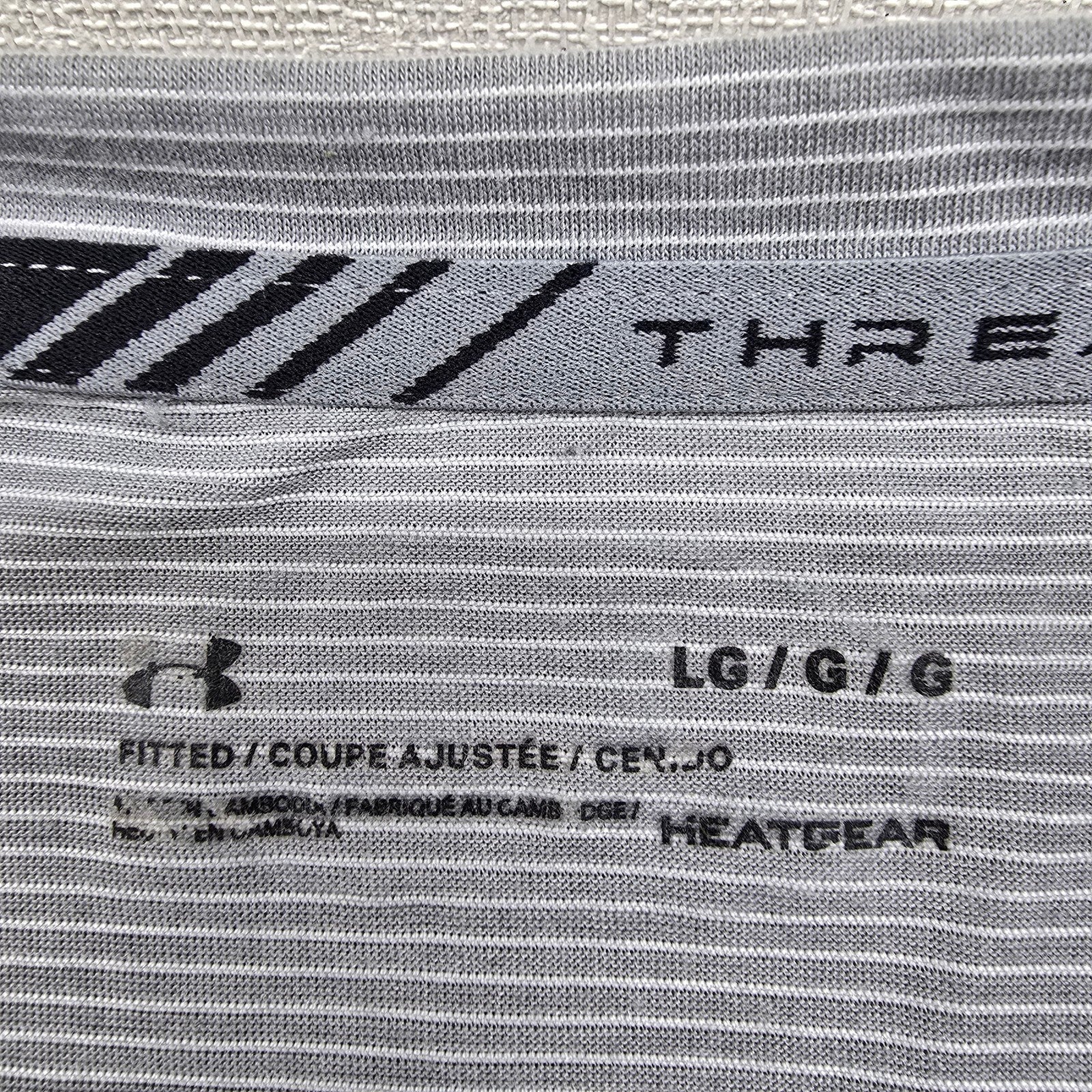 Under Armour Men Gray T-Shirt product image 3