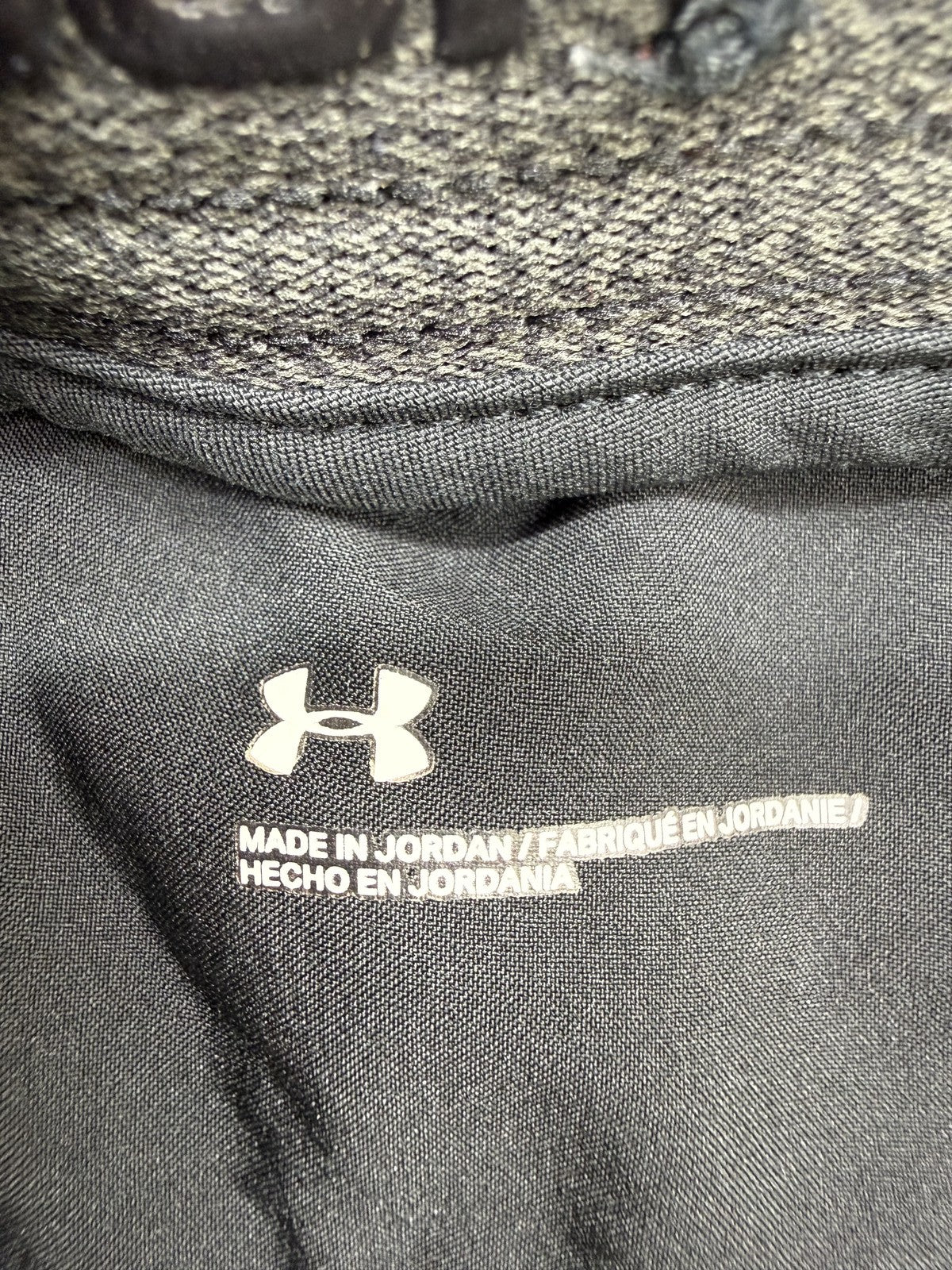 Under Armour Men's Navy Golf Shorts Stretch Regular Size NWT
