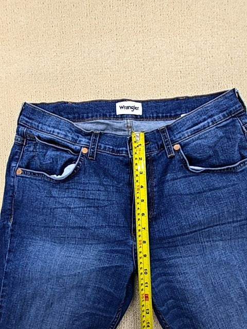 Wrangler Men's Blue Bootcut Jeans 34x32 Retro W15B9176