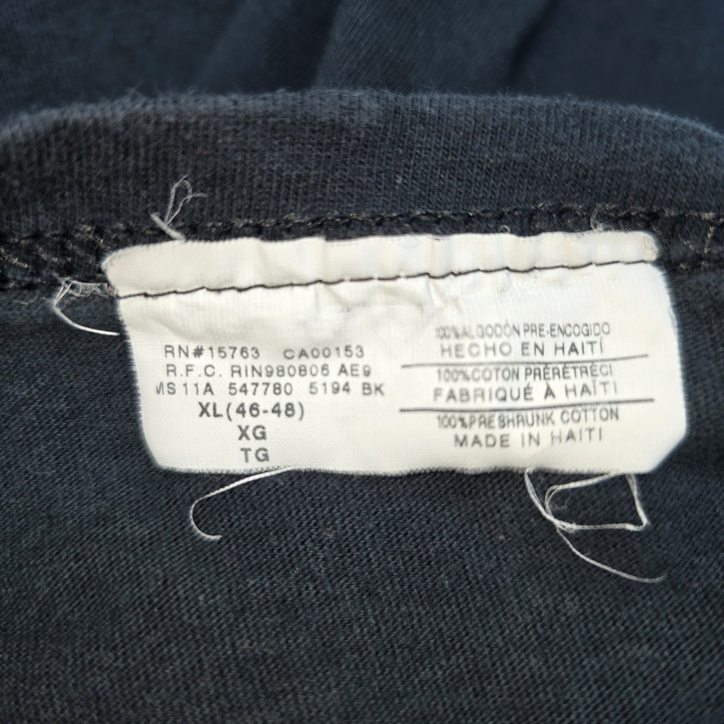 Hanes Men Black T-Shirt size XL product image 4