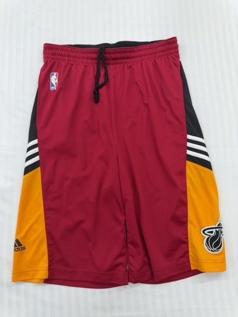 Adidas Men's Red Shorts – Size XL, Basketball