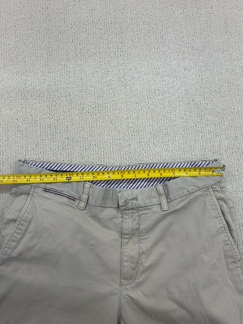 Tommy Hilfiger Men's Khaki Slim Fit Chino Pants Size 33/34