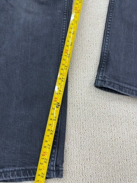 Tommy Hilfiger Men's Dark Blue Straight Leg Jeans Size 32x30