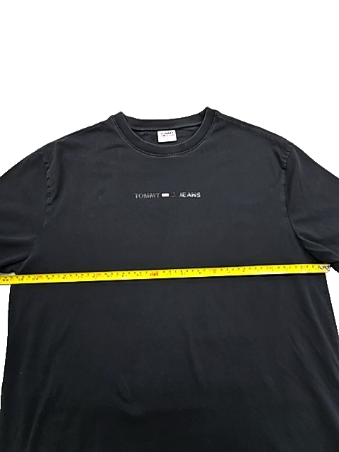Tommy Jeans Men's Black Slim Fit T-Shirt XL Logo Crewneck DM0DM09586
