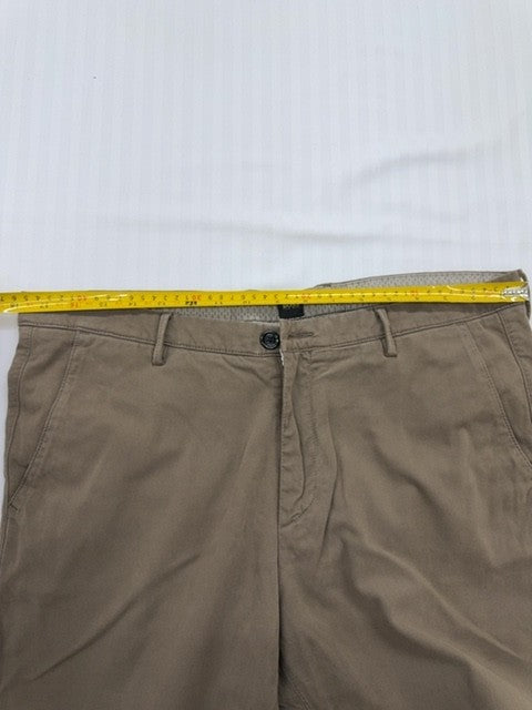 Hugo Boss Men's Khaki Cotton Chinos 36R Regular Fit