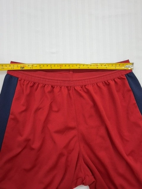 Puma Men's Red Athletic Shorts Size M Classic Fit