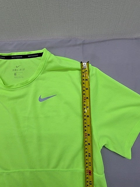 Nike Men's Green Dri-FIT Short Sleeve T-Shirt Regular Polyester Crewneck