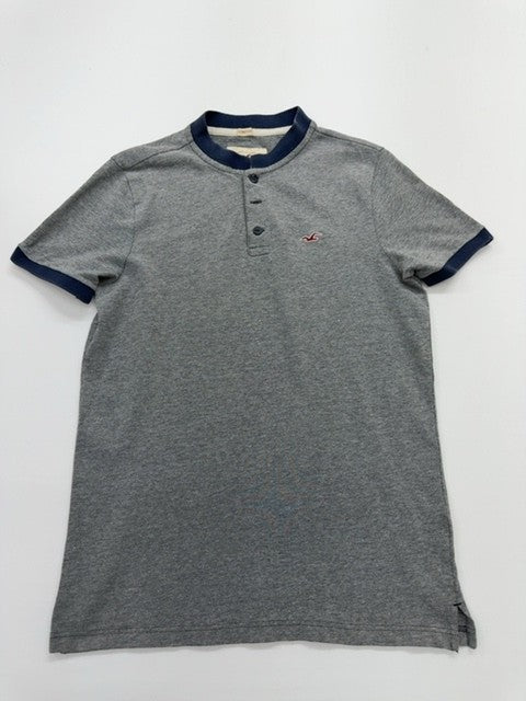 Hollister Men's Gray Polo Shirt – Size M, Crew Neck, Cotton