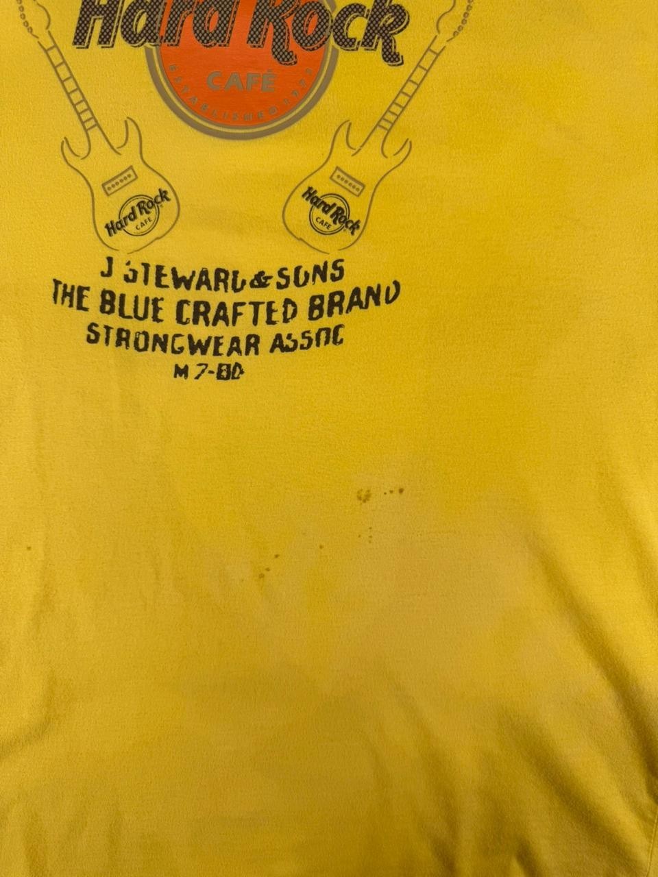 Hard Rock Cafe Amsterdam Men's Yellow Graphic T-Shirt Size M