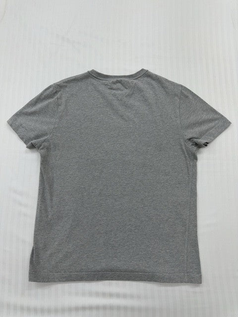 Tommy Hilfiger Men's Gray T-Shirt – Size M, Crew Neck