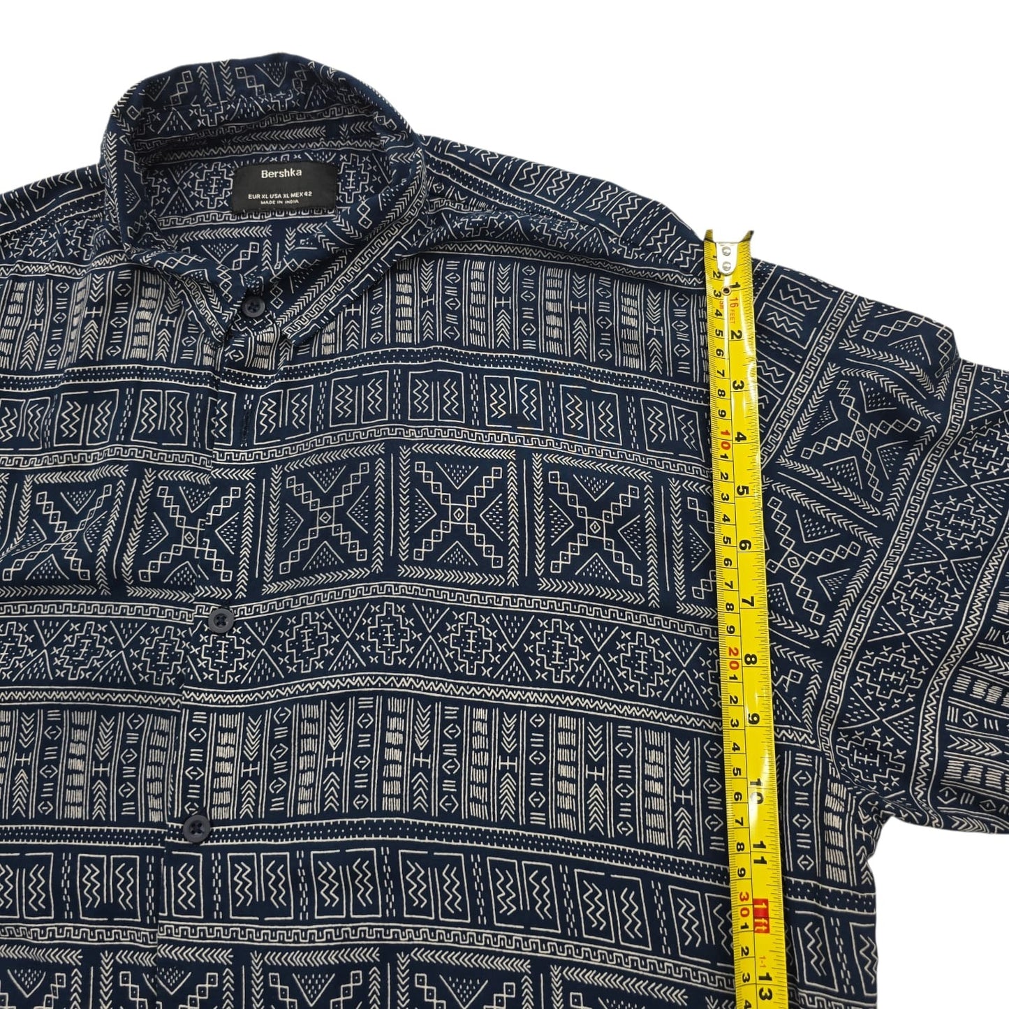Bershka Men's Navy Geometric Embroidered Short Sleeve Shirt XL