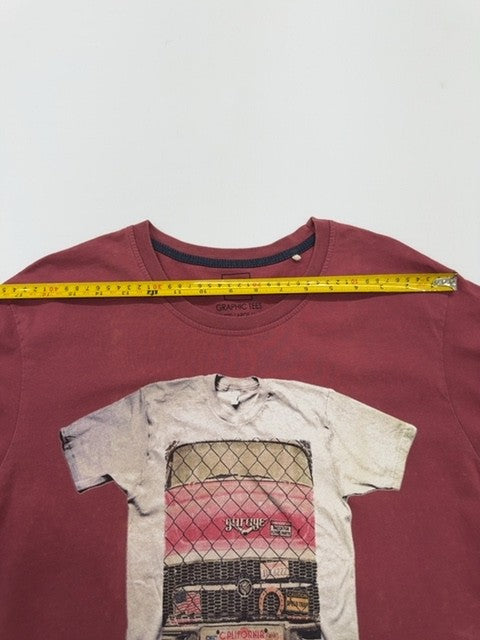 Graphic Tees Boys Maroon Graphic T-Shirt Size L Crew Neck Cotton Jersey