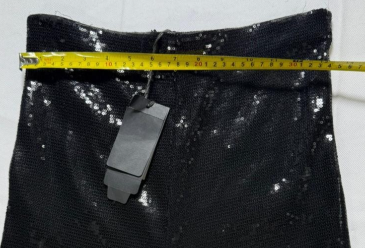 BNWT Giorgio Armani Women's Black Sequin Stretch Leggings Size 44