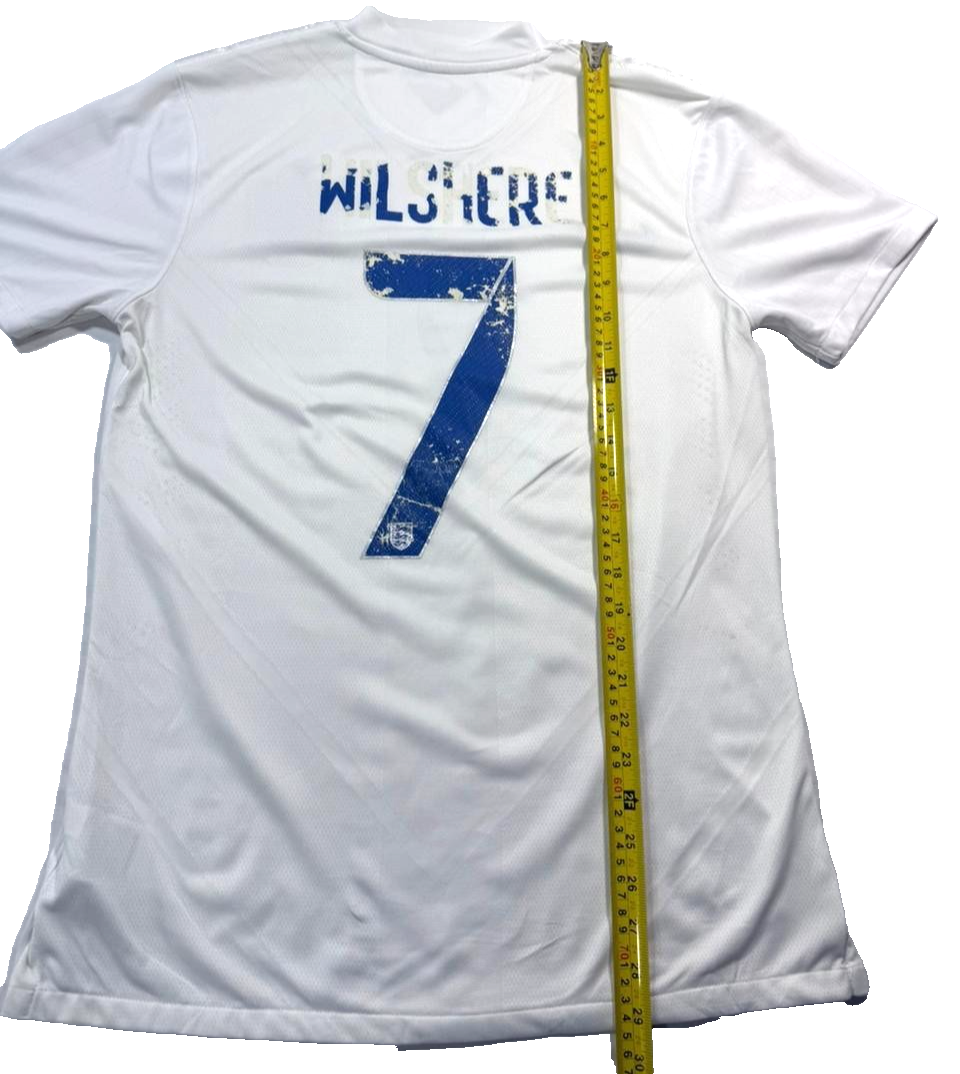 Nike England Home Football Shirt Jersey #7 Wilshere Men's World Cup - Size M