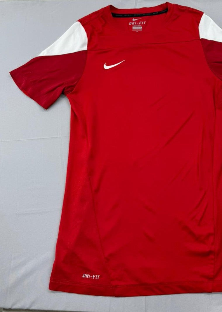 Nike Men's Red Dri-FIT Soccer Jersey Size S Short Sleeve