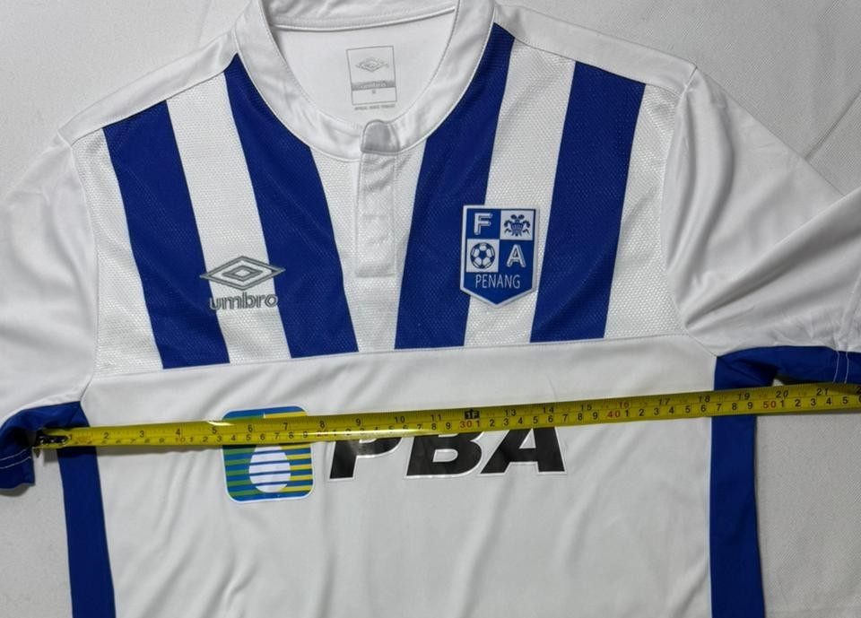 Umbro Penang FA Football Soccer Jersey White Blue Men's Size M