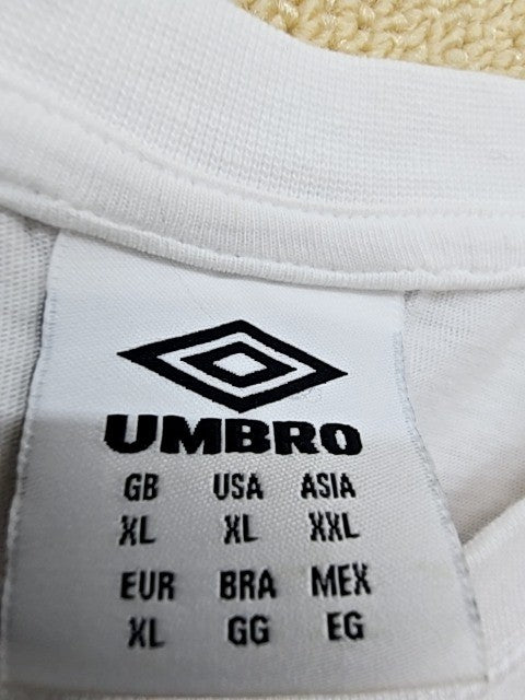 Umbro Brasil White XL Short Sleeve Crewneck Jersey T-Shirt Regular Fit