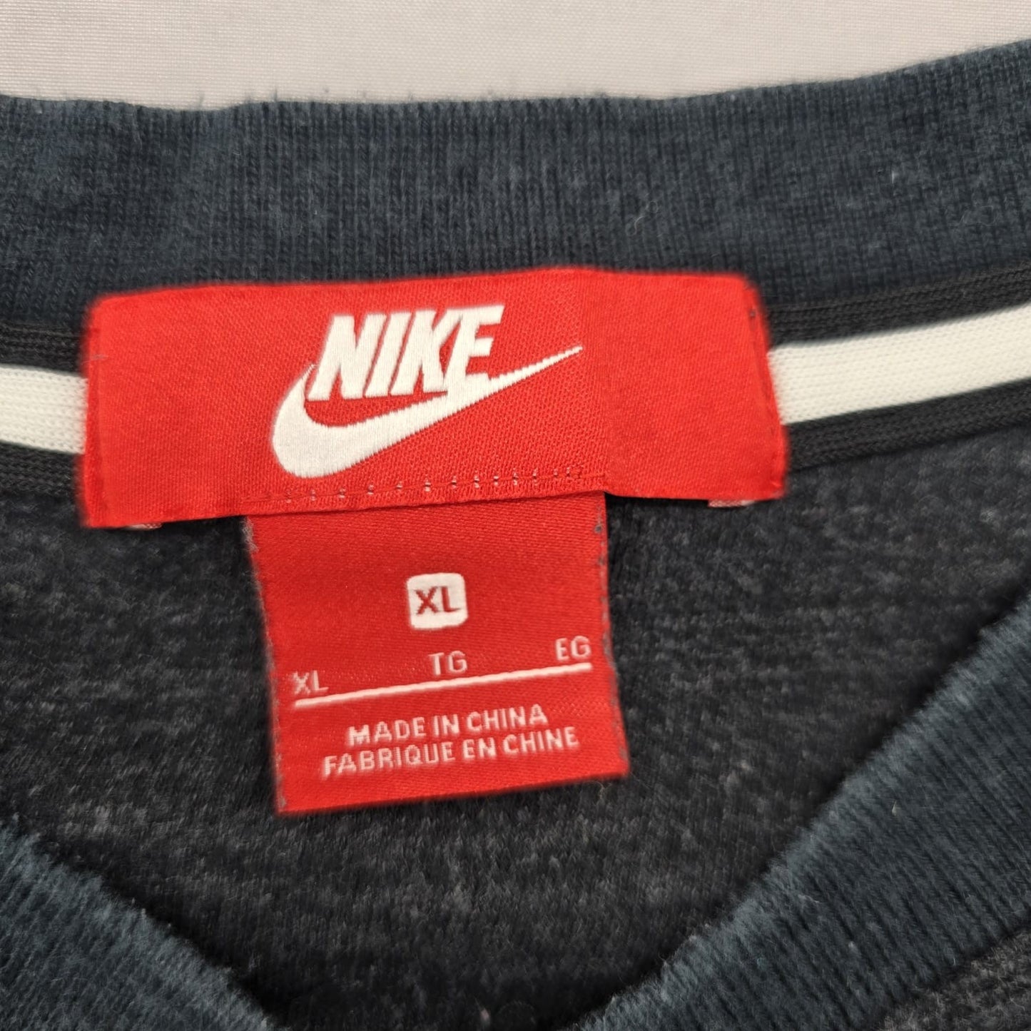 Nike Men's Dark Gray Striped Polo Shirt XL Short Sleeve Henley