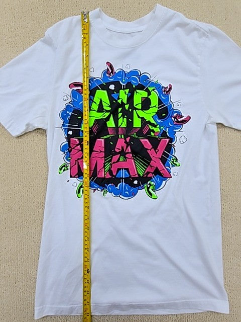 Nike Men's White Graphic T-Shirt S Short Sleeve Cotton Crew Neck