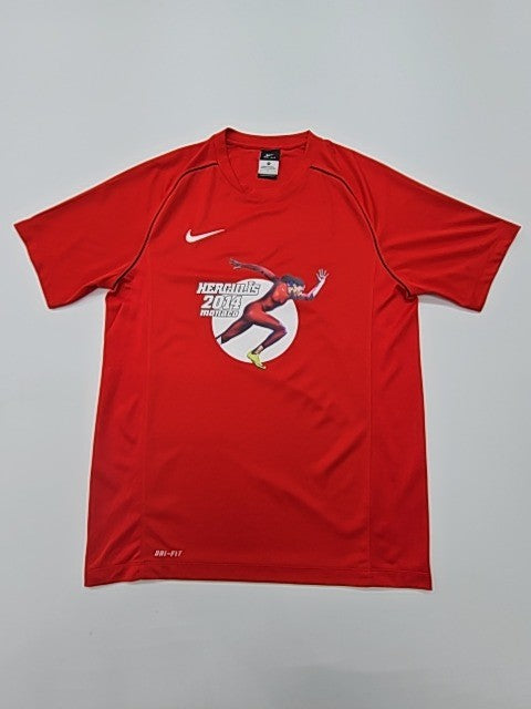 Nike Boys Red T-Shirt size M product image 1