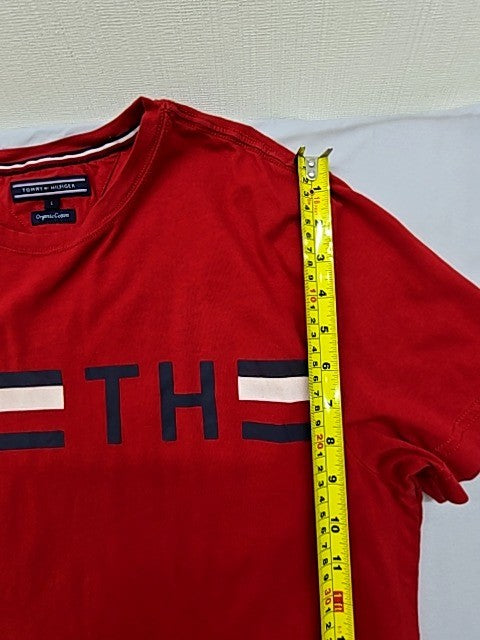 Tommy Hilfiger Men's Red Striped Organic Cotton T-Shirt L Crewneck