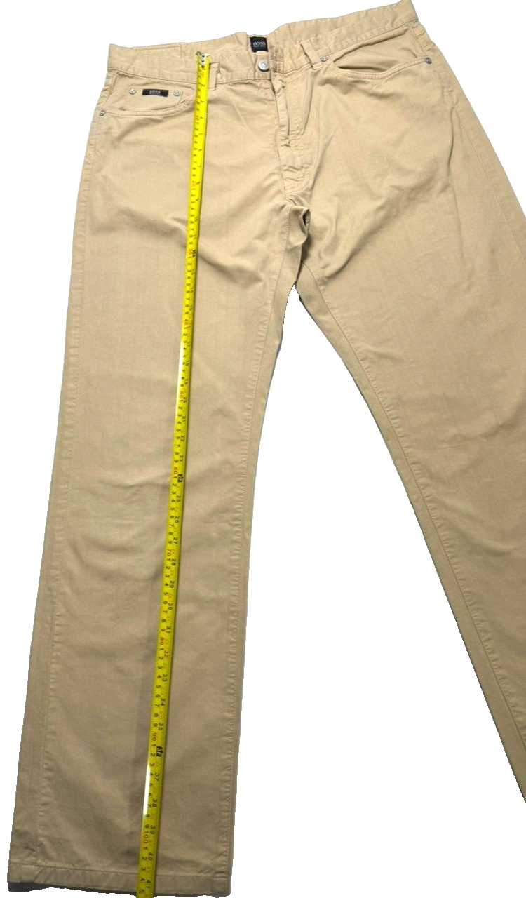 Hugo Boss Arkansas 1 Regular Fit Cotton Chino Jeans In A Beige - Size 36