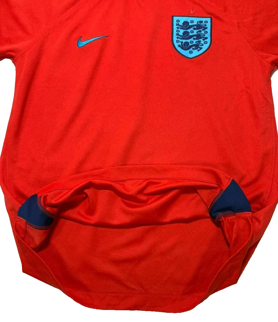 Nike England Away Football Shirt Red Men's Medium 100% Polyester
