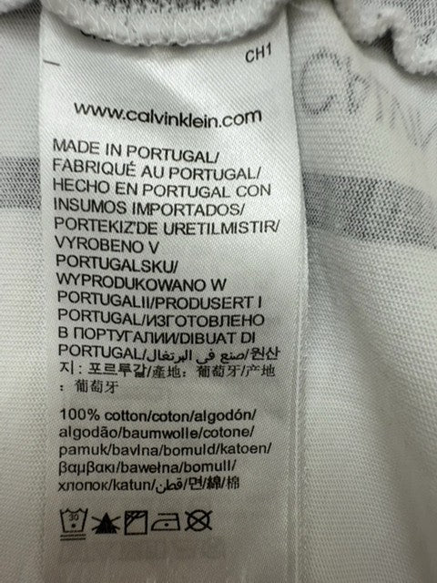 Calvin Klein Boys White T-Shirt size M product image 4