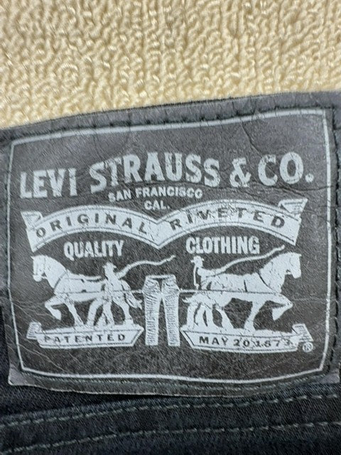 Levi's Men's Dark Blue 501 Original Fit Jeans 33x34