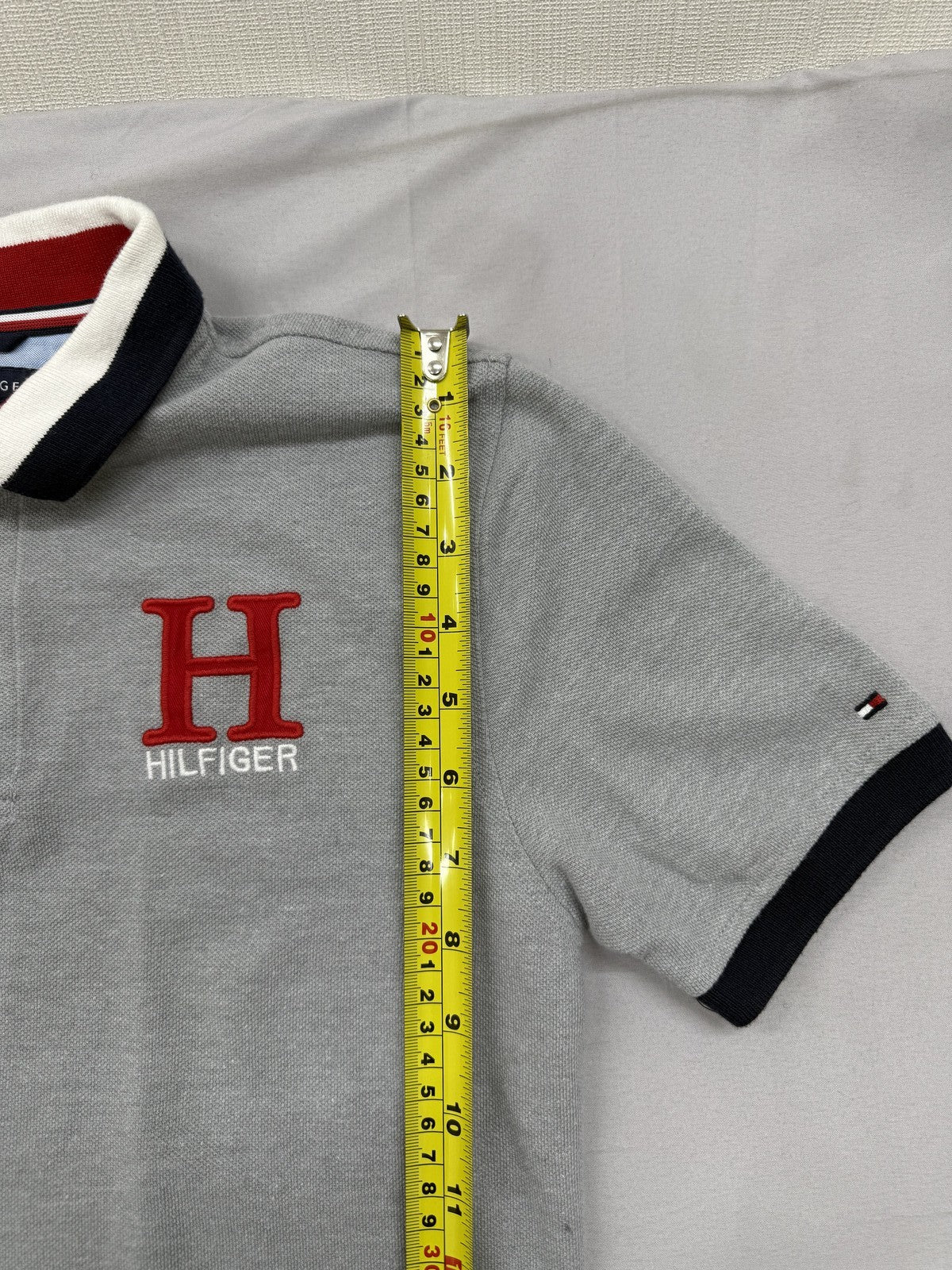 Tommy Hilfiger Men's Gray Short Sleeve Polo L Contrast Collar Embroidered