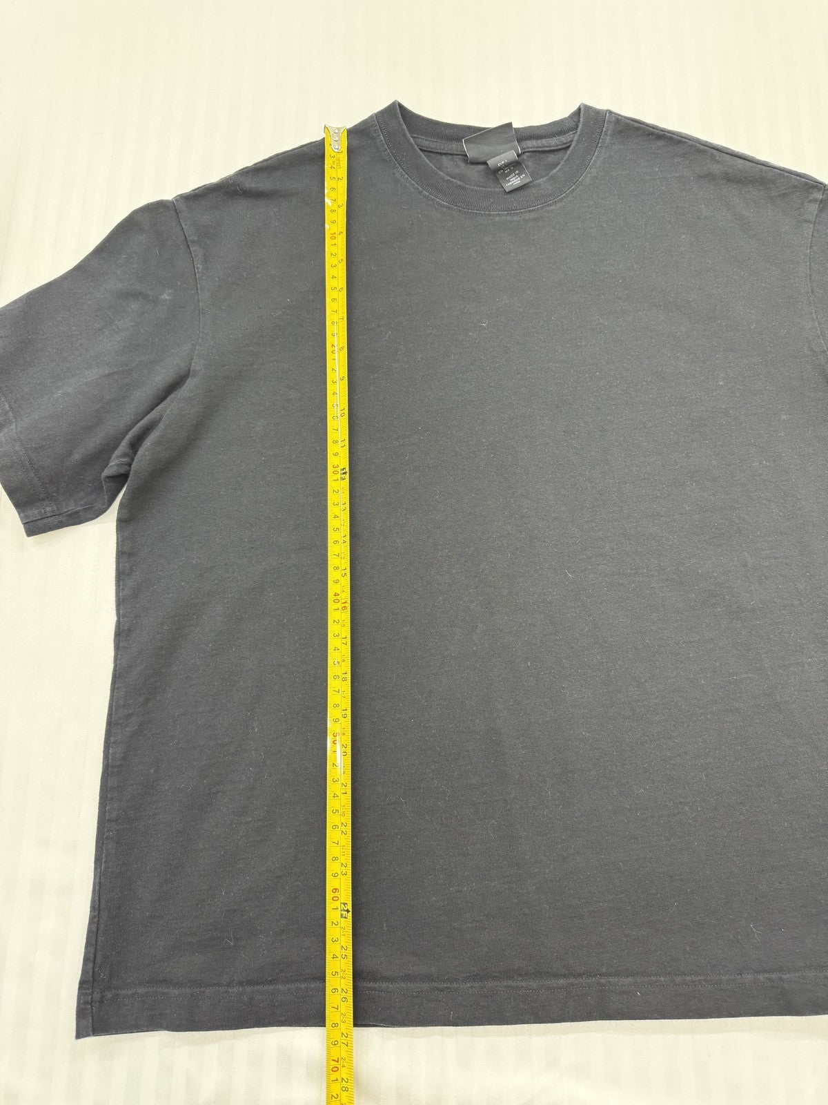 H&M Men Black T-Shirt size L product image 8