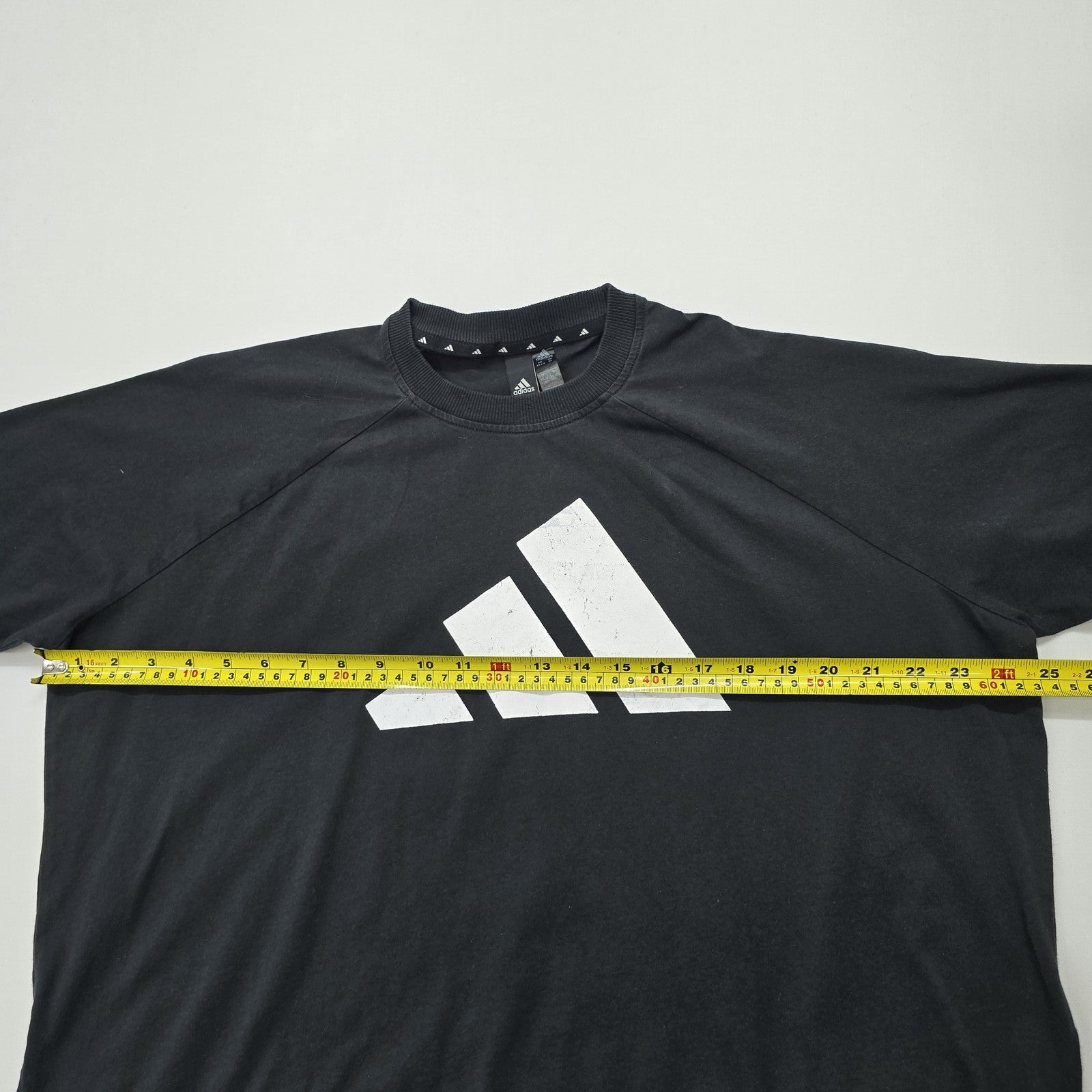 Adidas Unisex Black T-Shirt size M product image 7
