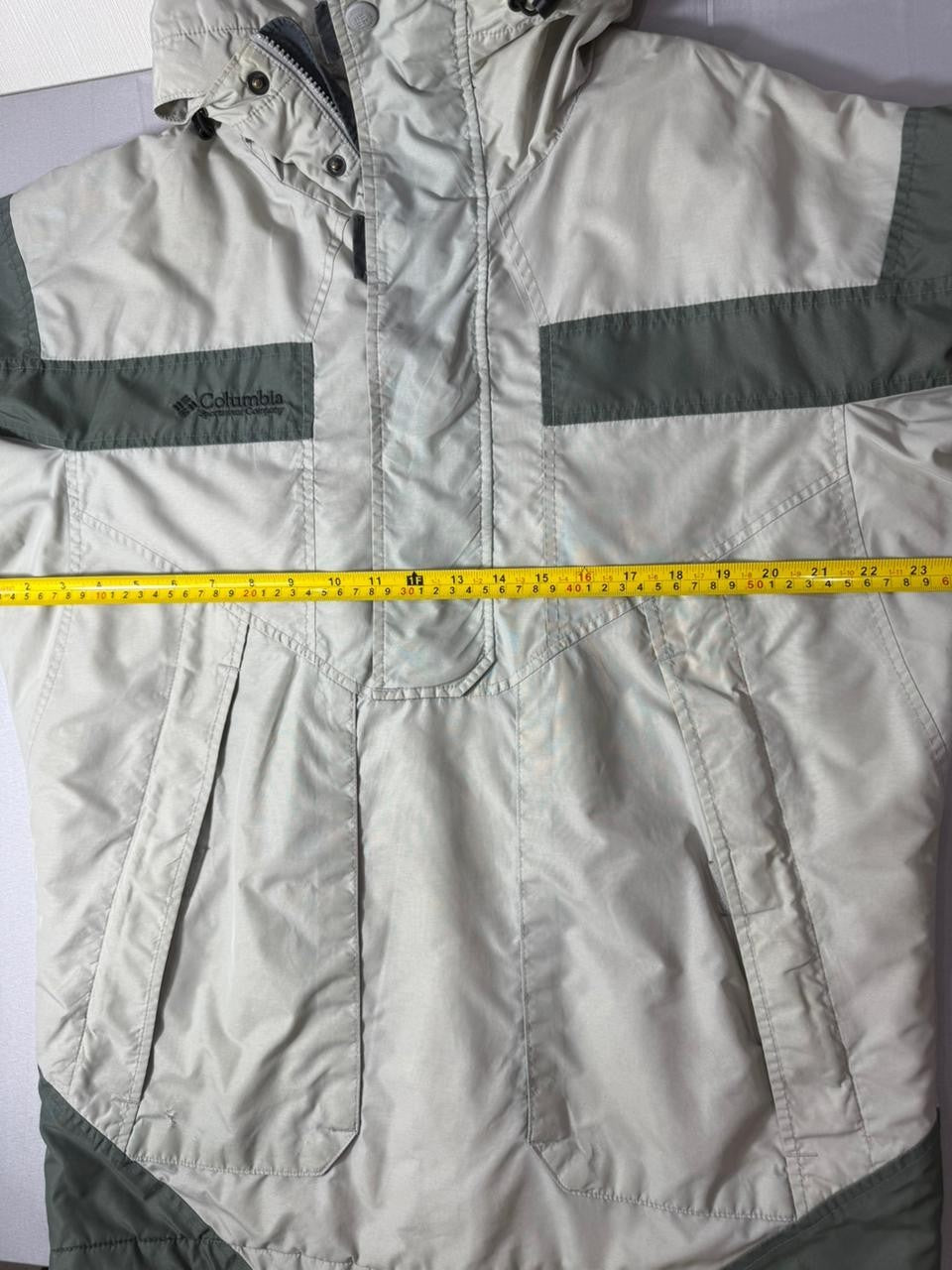 Columbia Men's Small Hooded Winter Jacket Off-White Grey Outdoor Coat