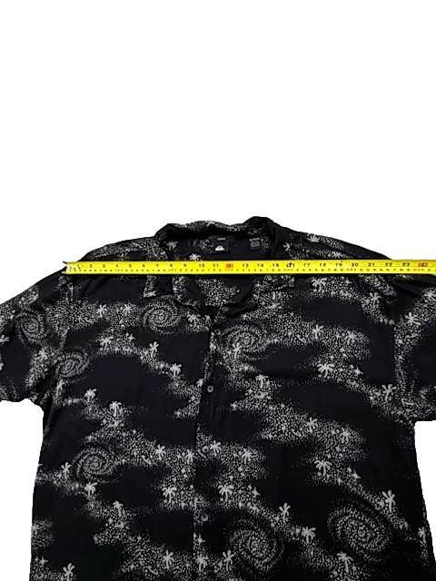 Quiksilver Men's Black Spiral T-Shirt Size XL