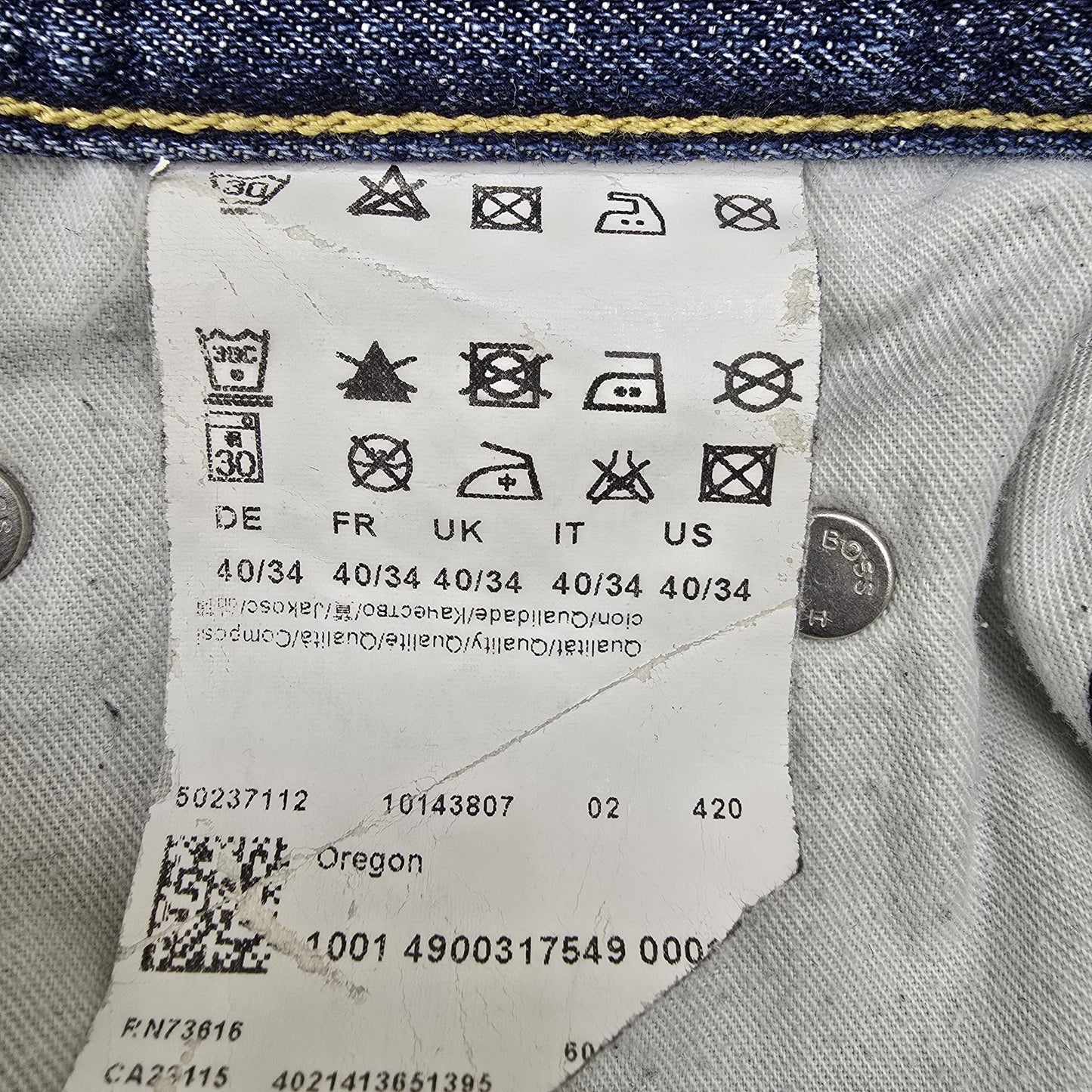BOSS Men's Dark Blue Straight Leg Jeans Size 40/34