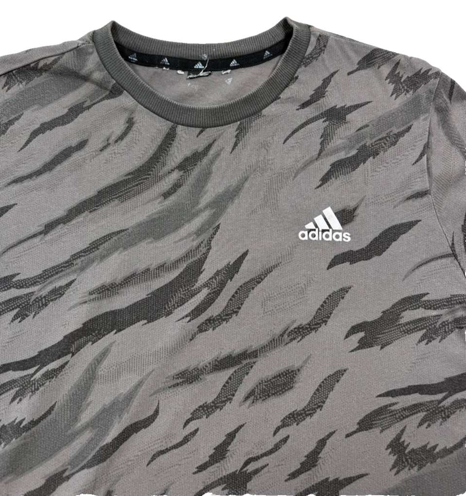 Men's Adidas Black And Grey Tiger Stripe Graphic T-Shirt Size Medium Tee Top