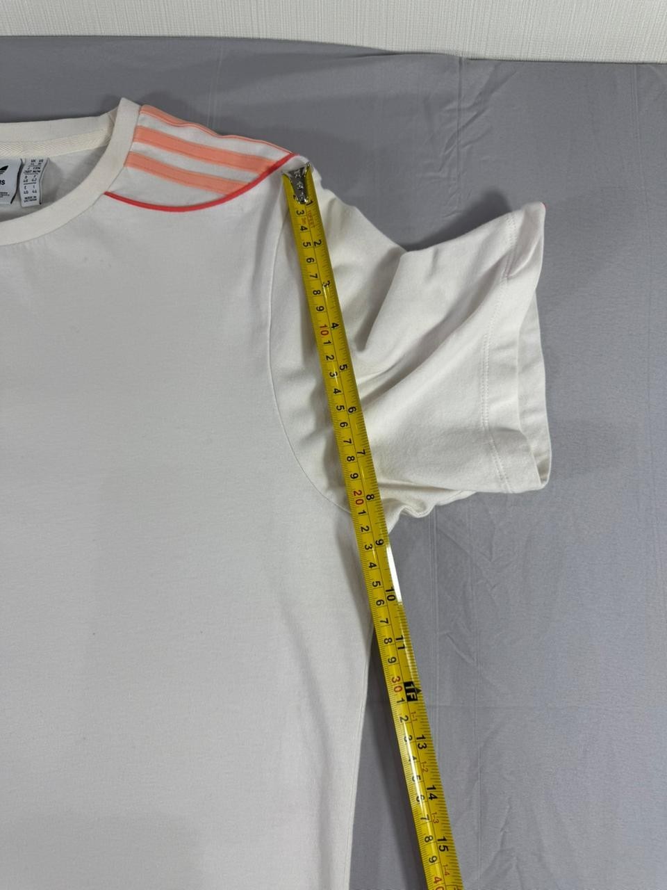 Adidas Men's White T-Shirt Medium M UK 14 EU 40-42 Short Sleeve Tee