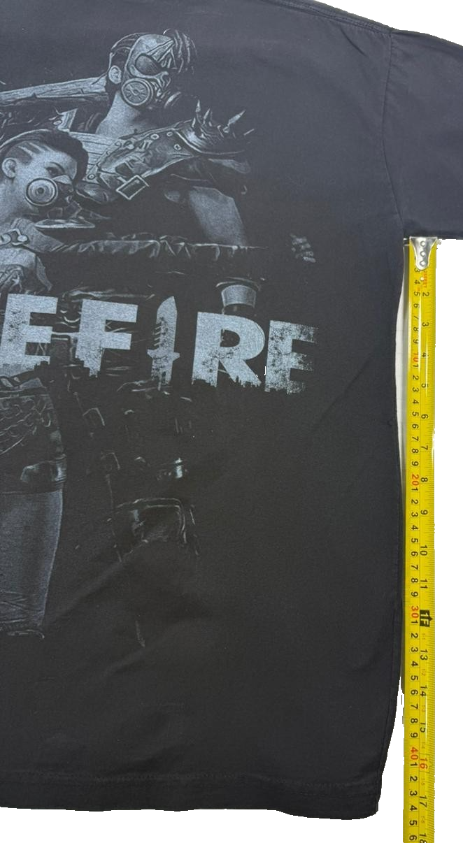 Black Free Fire Graphic Print T-Shirt Unisex - Size S
