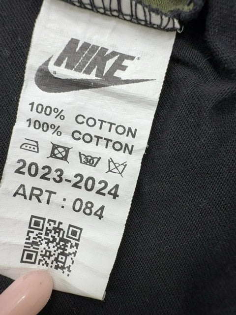 Nike Boys Black T-Shirt size L product image 5