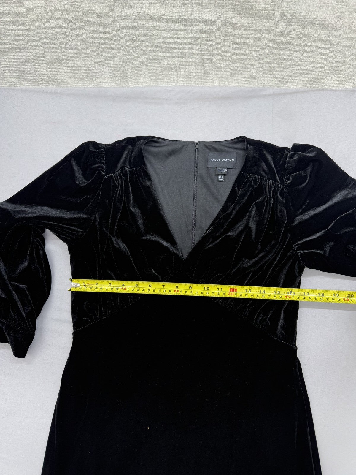 Donna Morgan Black Velvet V-Neck Long Bishop Sleeve Dress Sz 12