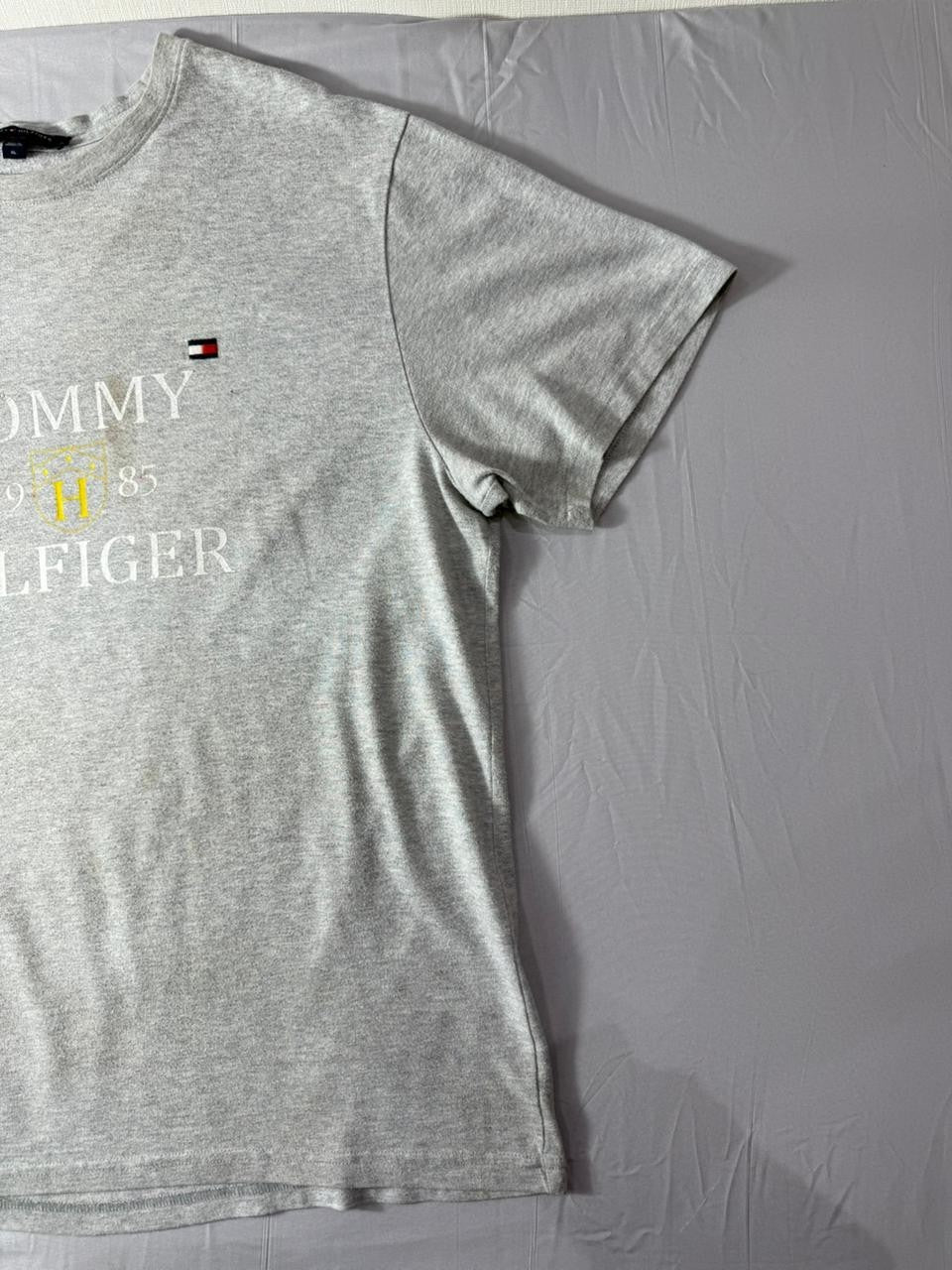 Tommy Hilfiger Men's Gray Graphic Logo T-Shirt Short Sleeve Size XL