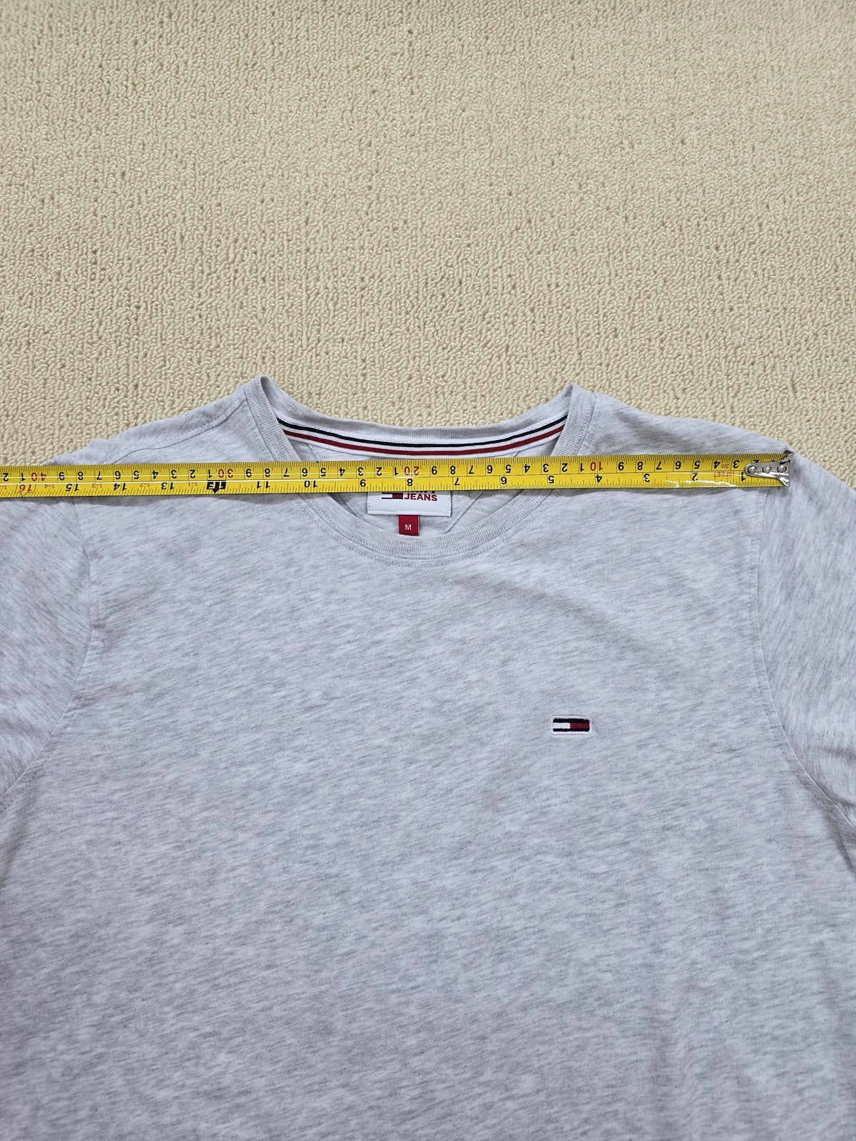 Tommy Jeans Men's M Light Grey Heather Short Sleeve Crew Neck T-Shirt Cotton