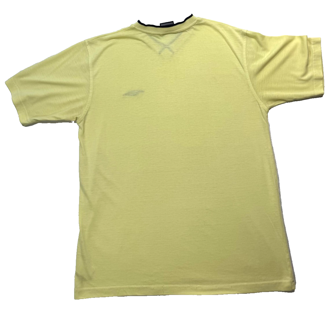 Umbro Cotton T-Shirt In A Light Yellow - Size M