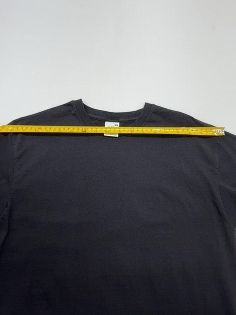 Fruit of the Loom Men Black Graphic T-Shirt Size M Classic Valueweight