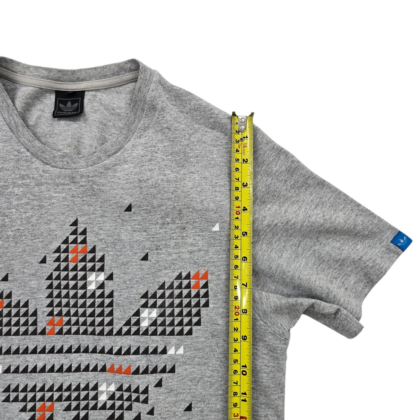 Adidas Men's Gray Cityscape Geometric Graphic T-Shirt Size S